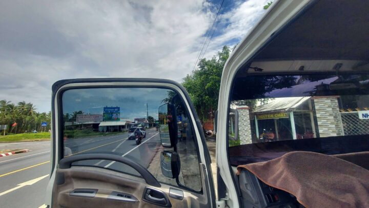 DÁN FILM CÁCH NHIỆT